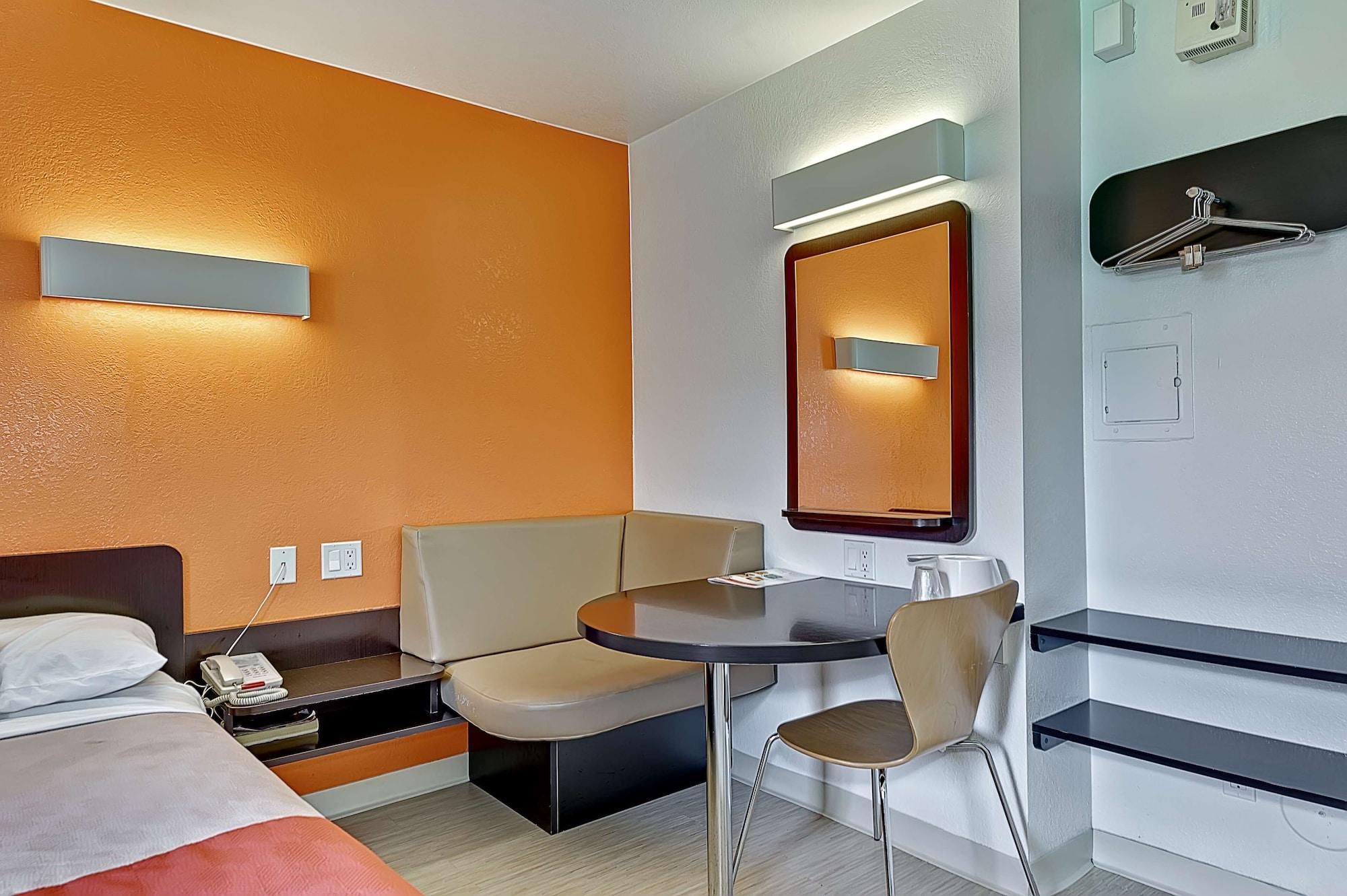 Motel 6-Villa Park, Il - Chicago West Zewnętrze zdjęcie