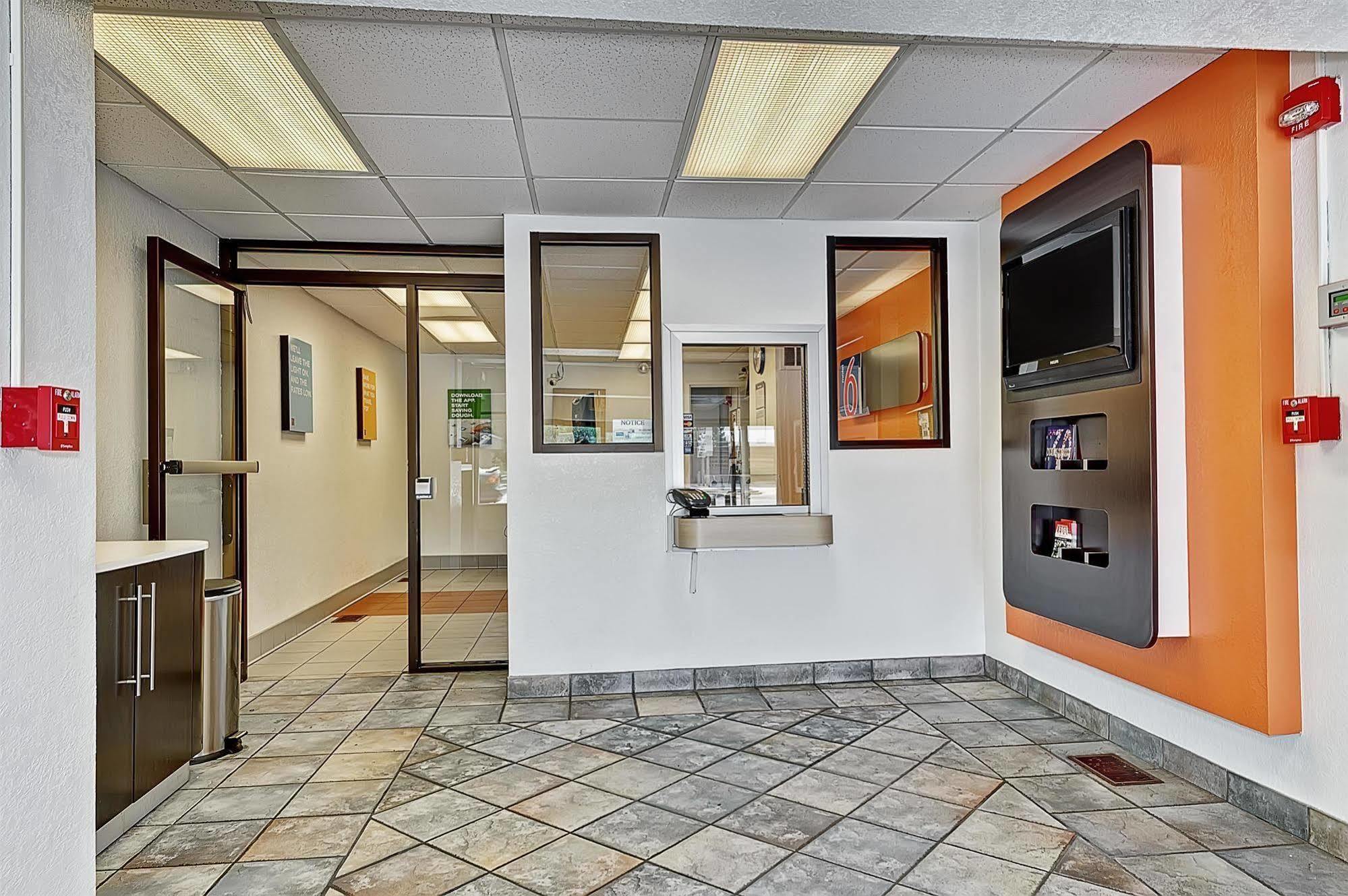 Motel 6-Villa Park, Il - Chicago West Zewnętrze zdjęcie