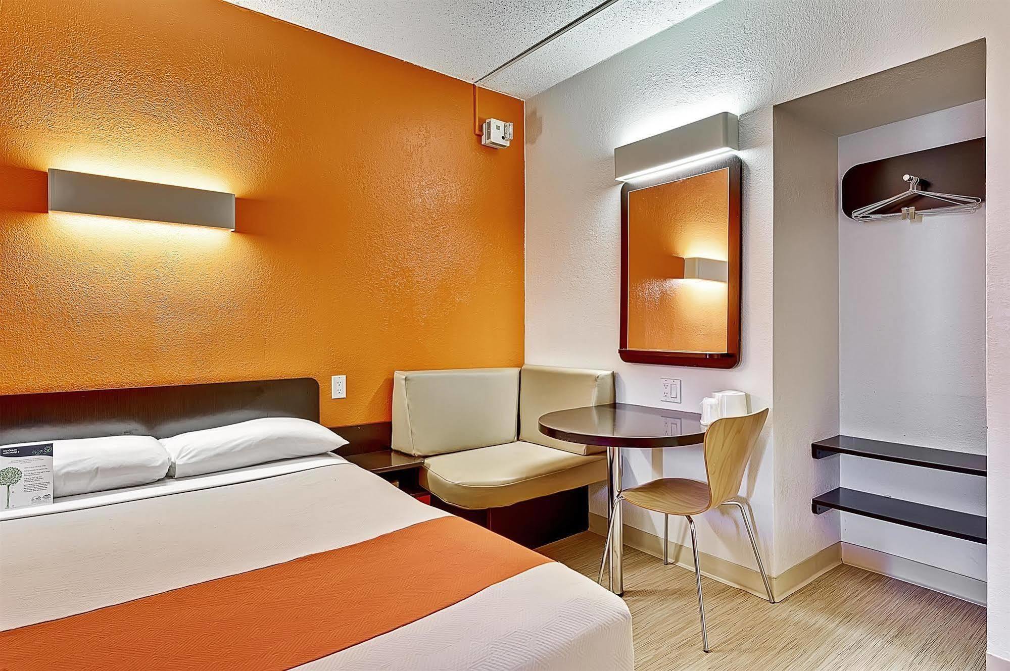 Motel 6-Villa Park, Il - Chicago West Zewnętrze zdjęcie